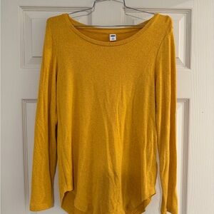 Old Navy Women's Golden Long Sleeve Top